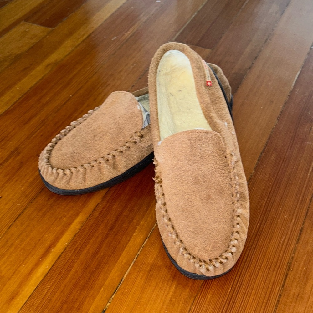 Alpine Swiss tan slippers